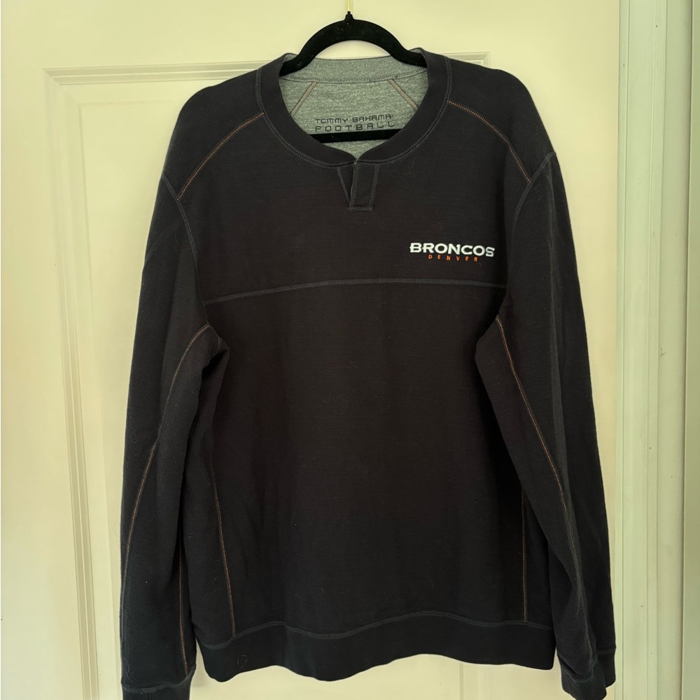 Tommy Bahama reversible Sweatshirt with Broncos Logo - Picture 4 of 4